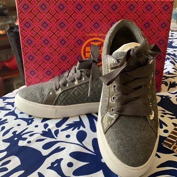 Tory Burch Marion Quilted Lace-Up SNEAKER - Picture 6 of 6